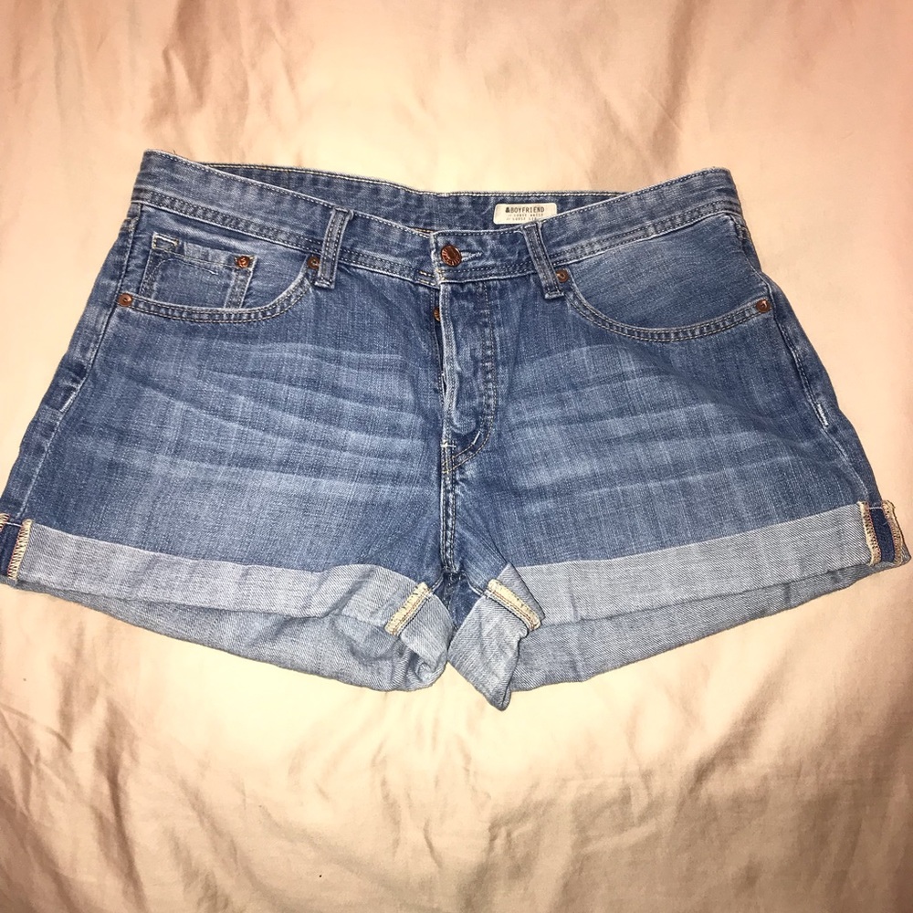 H&M boyfriend jean shorts